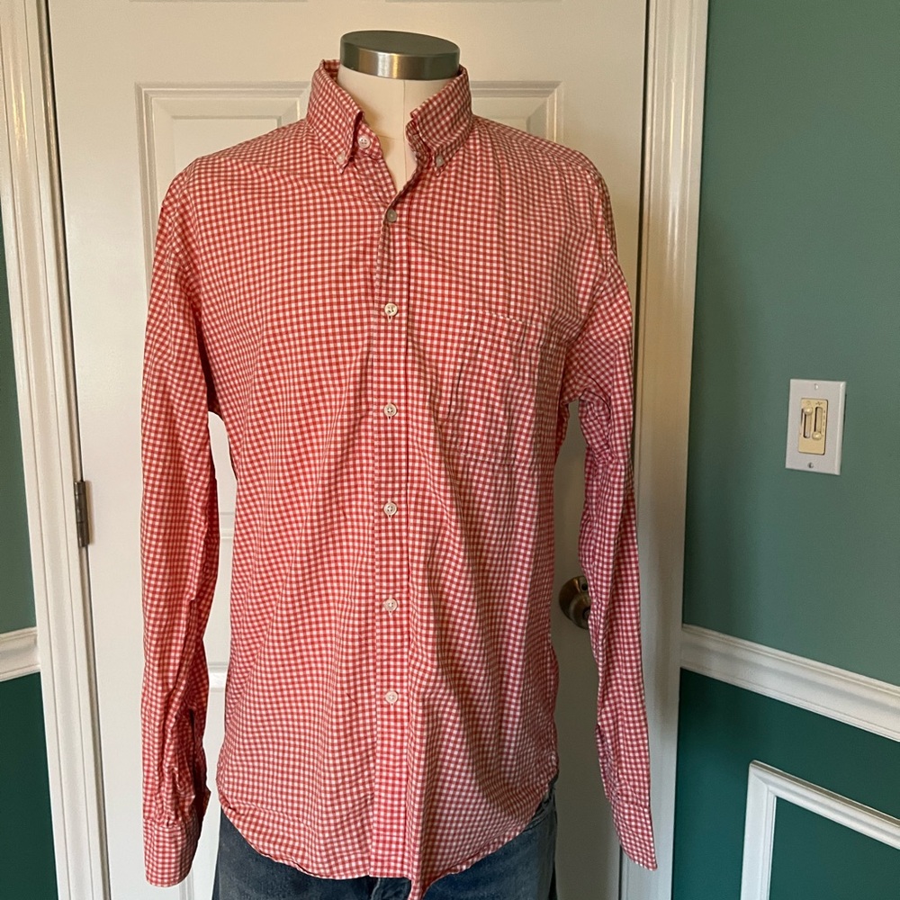 Checkered / gingham shirt in orange and white